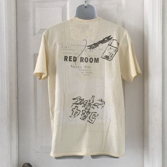 Vintage Red Tee Shirt - Picture 6 of 10